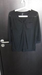 ladies black lightweight blouse size small/8 to 10