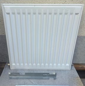 Radiator for bathroom or cloakroom