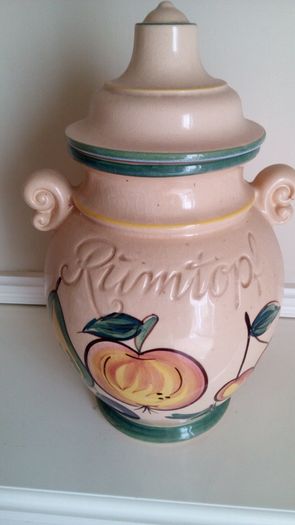 Vintage Rumptof Pot. Original.