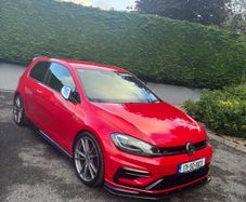 Volkswagen Golf R