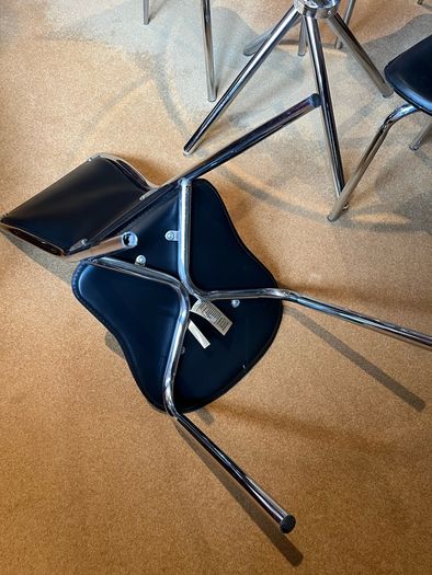 Tempered glass table and 4 matching chairs