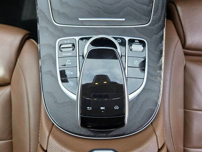 Mercedes E220d Avantgarde - New NCT July 2028