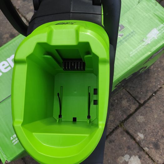 Greenworks Brushless  Chainsaw 48/24V