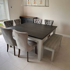 Dining Table & Chairs
