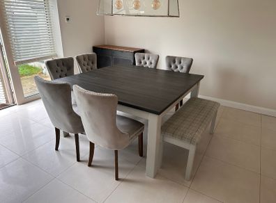 Dining Table & Chairs