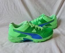 Puma cricket shoes Size 11 eu 46 green brand new never used