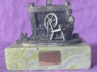 Collectable figurines