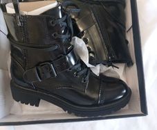 Black boots