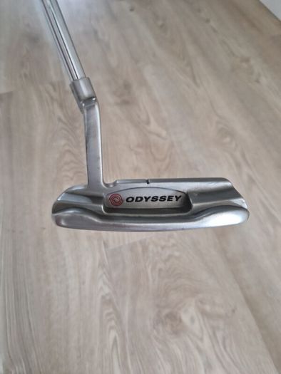 Odyssey White Hot Putter [right]