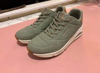 Skechers size 37 (uk 4 | us 7)