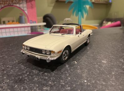 Triumph Stag MK1 1970 1:18