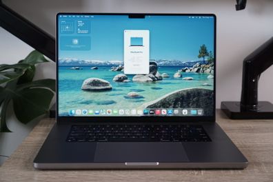MacBook Pro 16" 2021 M1 Pro | 16GB | 512GB