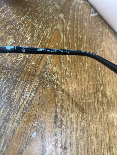 gucci sunglases authentic