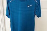 Genuine mens nike miler tshirt