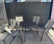 Garden Set   table and 4 chairs