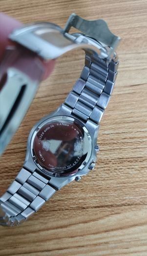 Citizen Chronograph WR100   Citizen Chronograph WR100 high quality mens formal dress watch.