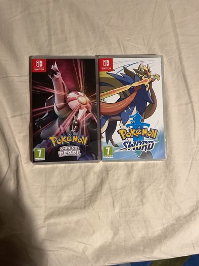 Pokemon sword and shining pearl for Nintendo switch