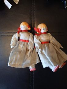 Set of two glass dolls