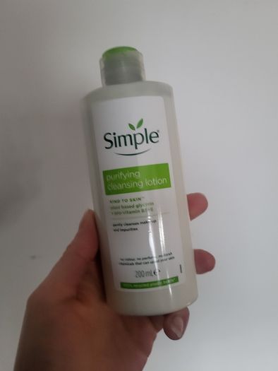 SIMPLE Purifying cleansing lotion 200ml NEW