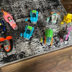Paw Patrol figures and vehicles