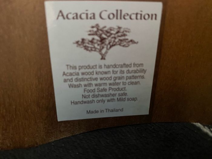 Whiskey gin vine holder acacia wood