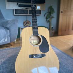 Fender Accoustic Guitar SA-105