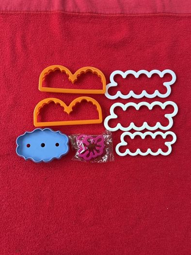 cake decorating tools