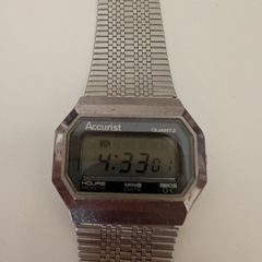 Accurist Quartz LCD