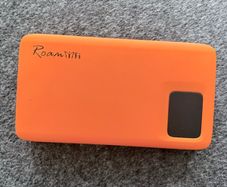 RoamWiFi 4G LTE Mobile Hotspot Router Worldwide Portable High Speed Hotspot with 1GB