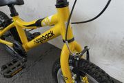 Pedal and stabiliser bike