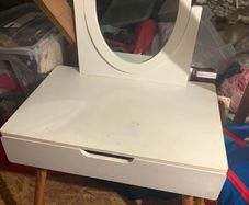 kids dresser