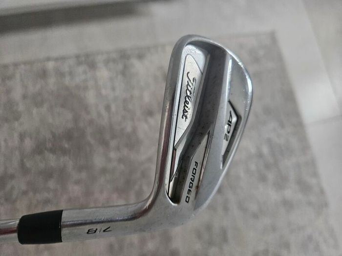 Titleist Ap2 718