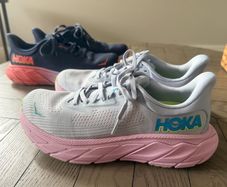 Hoka runners size 5