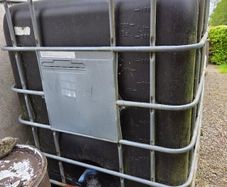 Water Tank including metal cage