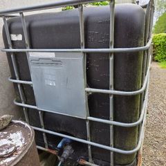 Water Tank including metal cage
