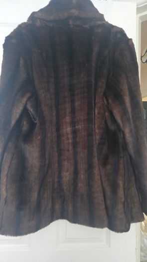 stunning river island  fur coat worn at least 2 times sz 18