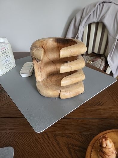 Wine bottle clog