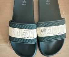 Summer sandals/ slides/ flip flops Green and white rubber EU 34 M&S