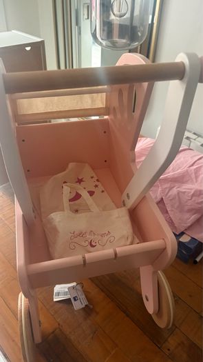 Le Toy Van dolls pram