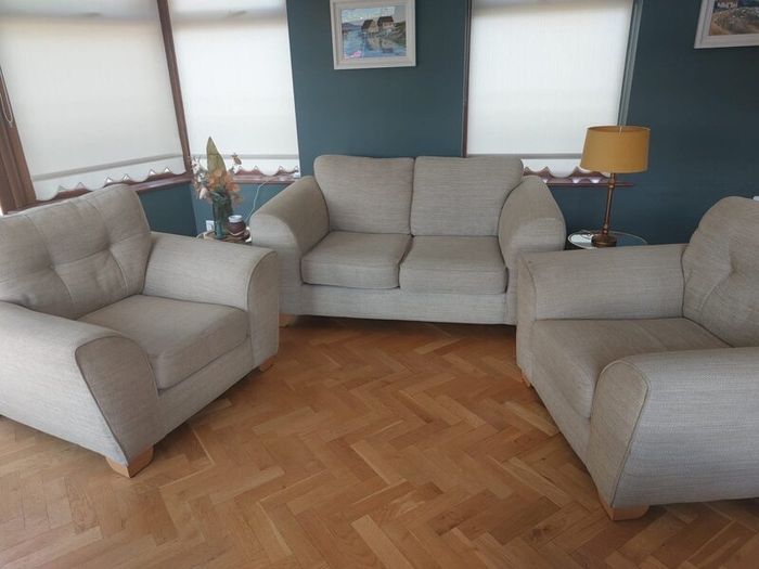 Suite furniture