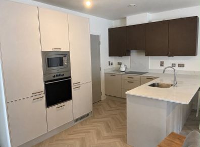 Kitchen and appliances for sale 6 months old