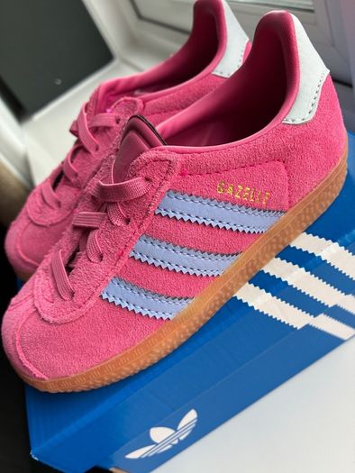 Adidas Brand new Pink Gazelles
