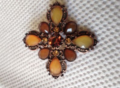 brooch