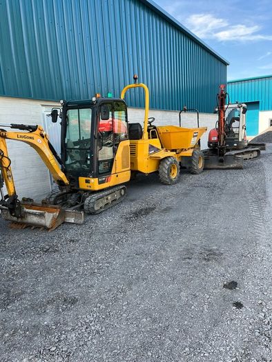 Self drive hire plant hire
