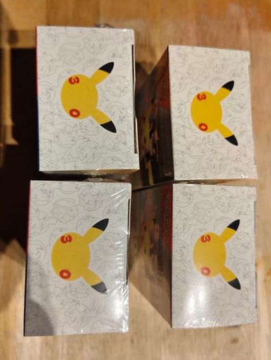 Pokemon Tcg 30th Anniversary Booster Bundle X4 English Sealed