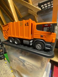 Brudar Man Garbage Truck