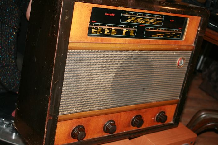 Vintage Murphy Radio  A.218 Works