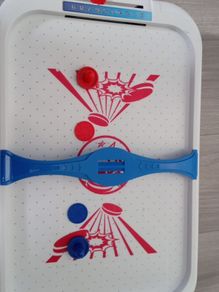 Tabletop airhockey and tabletop football