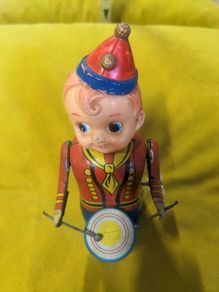 VINTAGE Wind Up Drummer Boy Toy