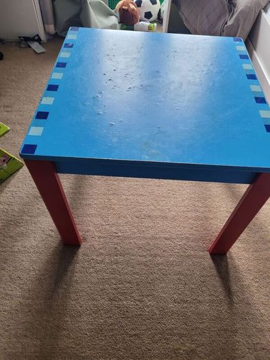 kids table